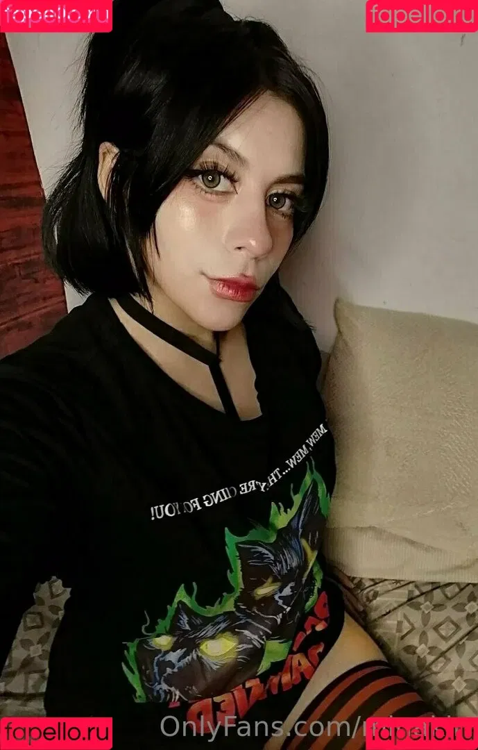 minakin Onlyfans Photo Gallery 