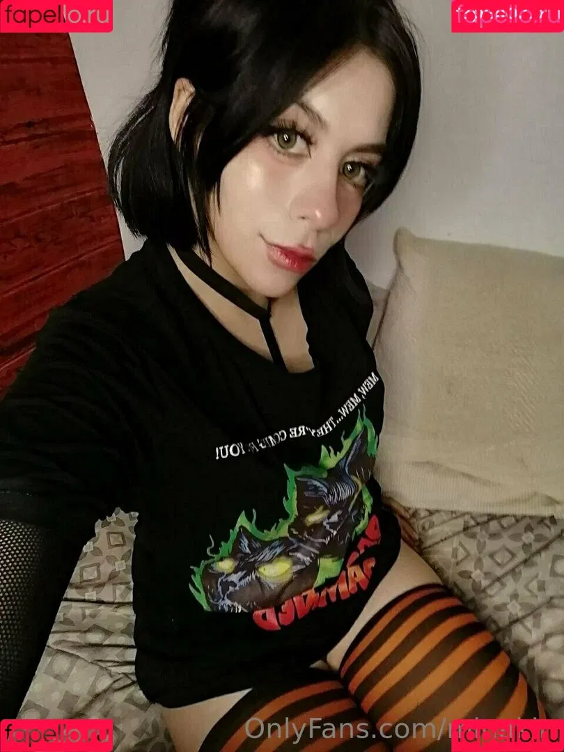 minakin Onlyfans Photo Gallery 