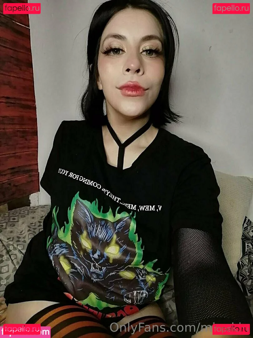 minakin Onlyfans Photo Gallery 