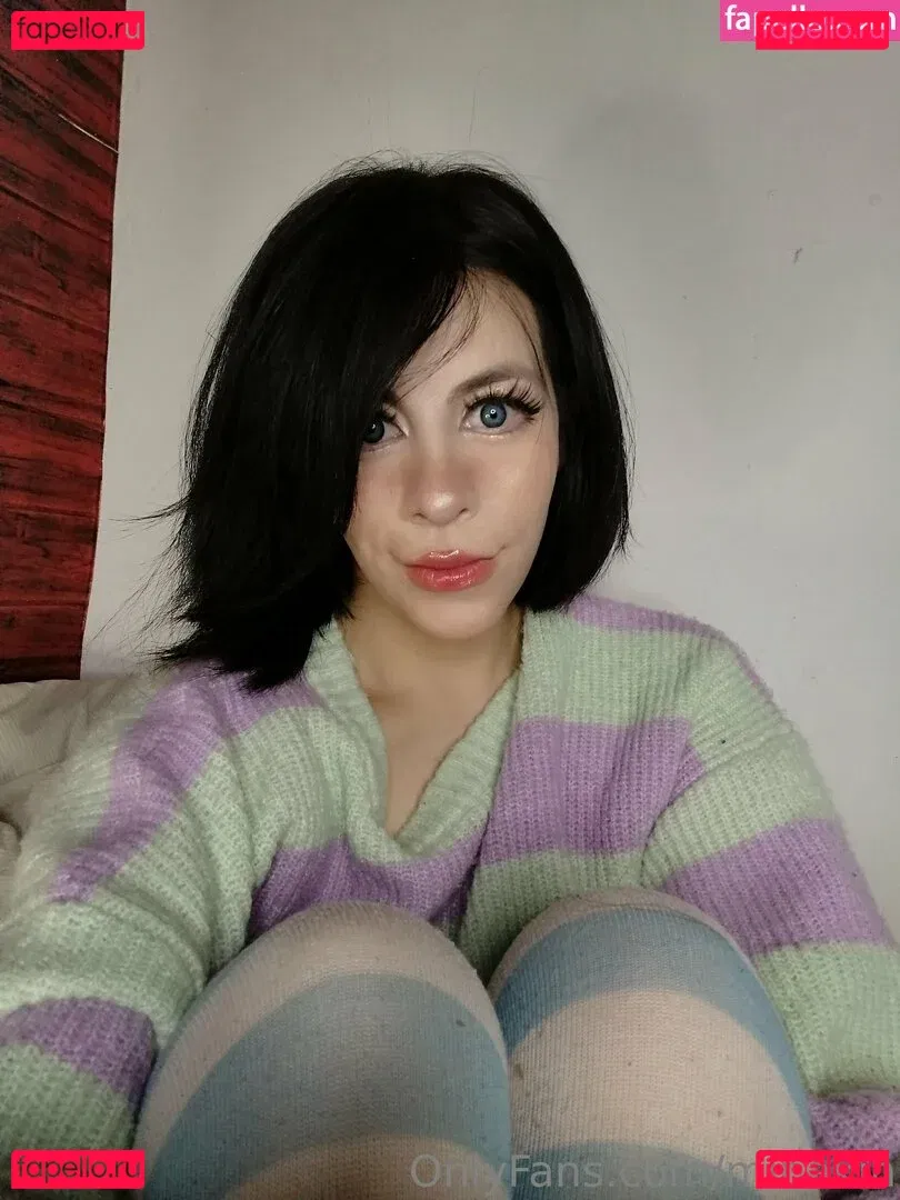 minakin Onlyfans Photo Gallery 