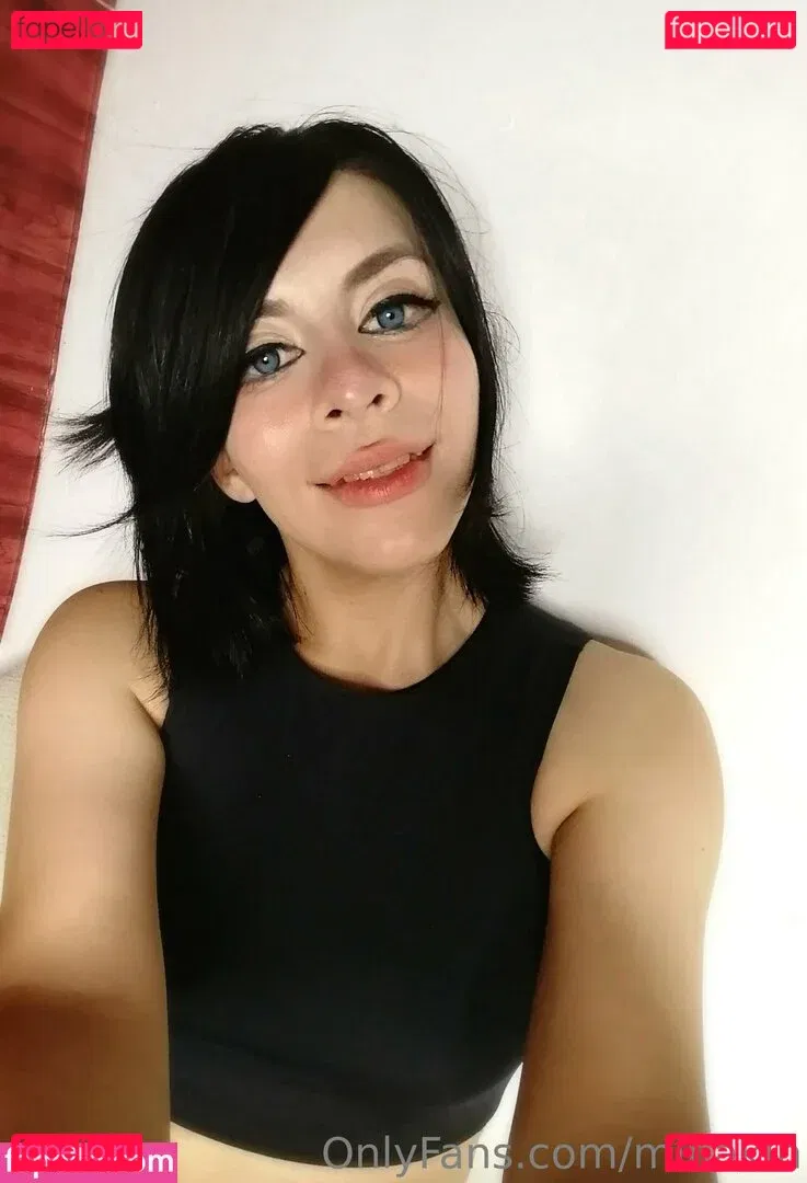 minakin Onlyfans Photo Gallery 