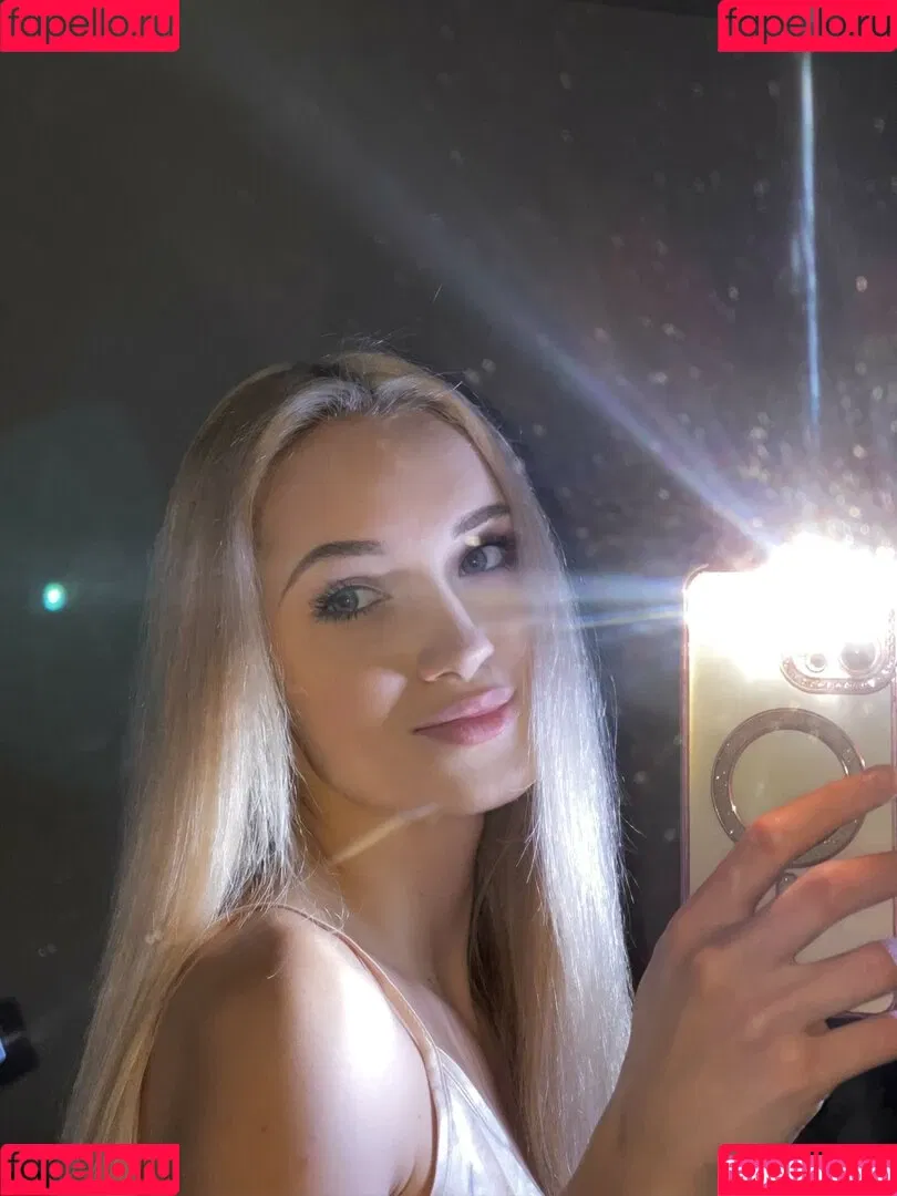 skyress_vip Onlyfans Photo Gallery 