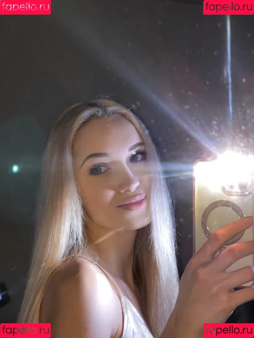 skyress_vip Onlyfans Photo Gallery 