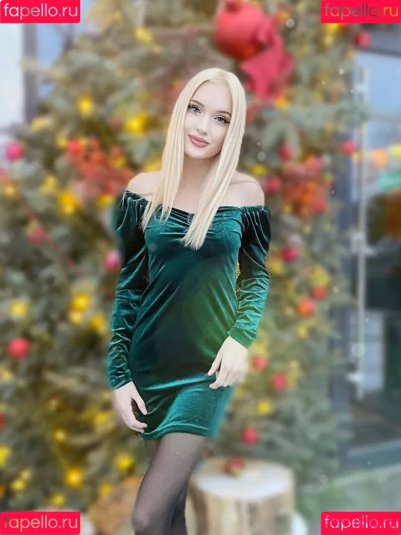 skyress_vip Onlyfans Photo Gallery 