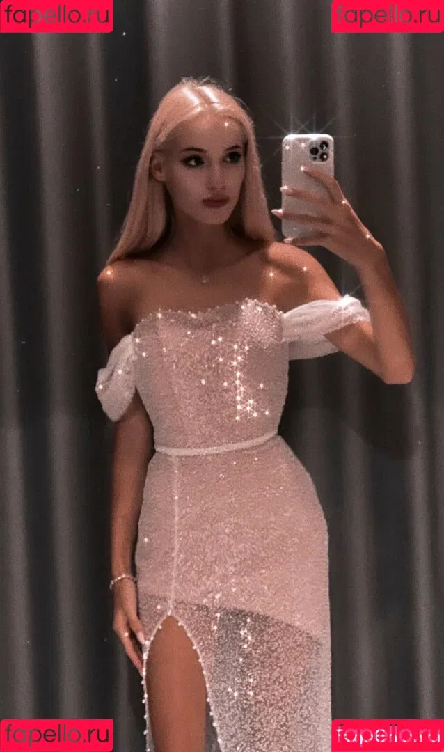 skyress_vip Onlyfans Photo Gallery 