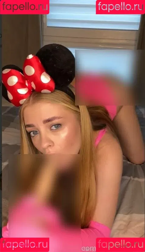mashavirgin Onlyfans Photo Gallery 