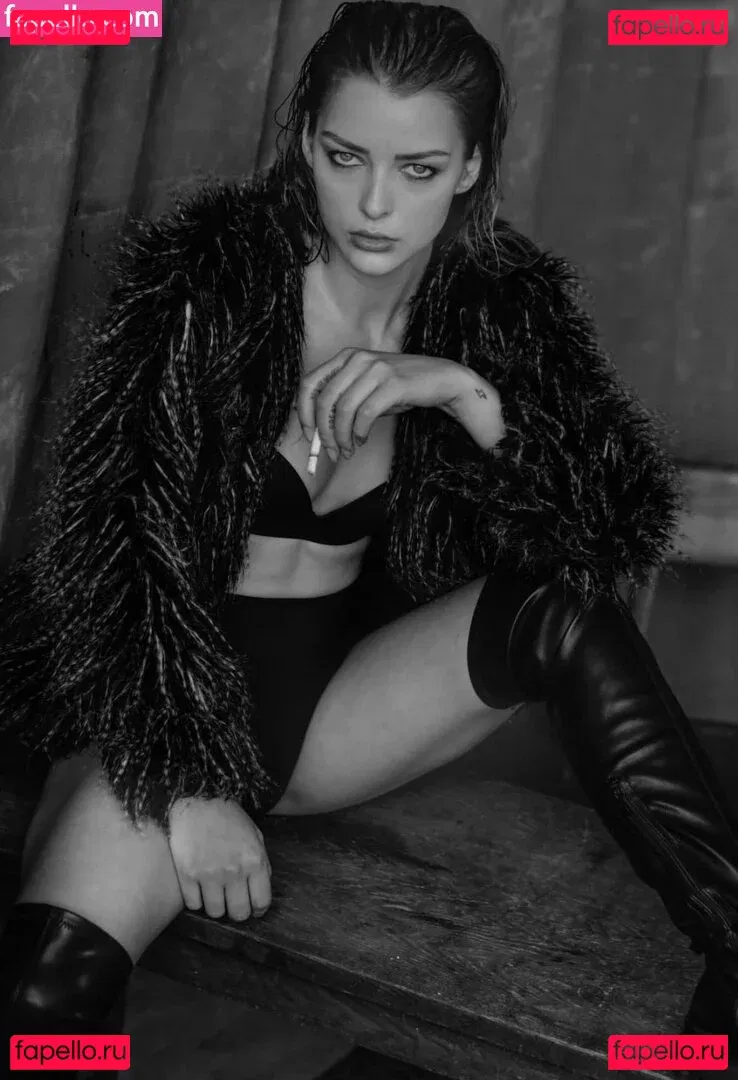 Jaquelyn Reimann Onlyfans Photo Gallery 