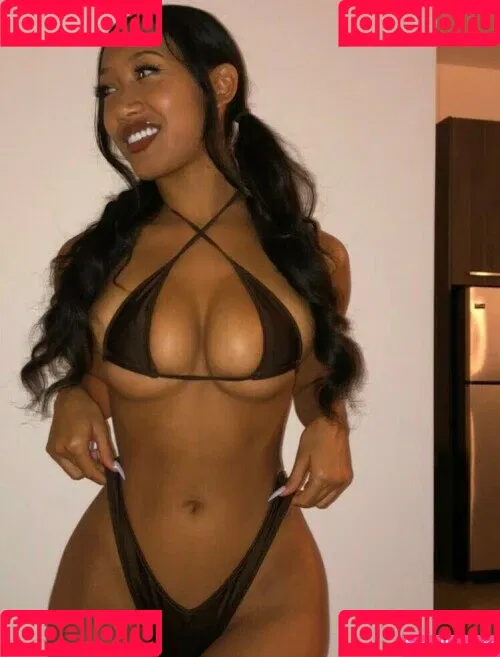 Drew Valentina Onlyfans Photo Gallery 