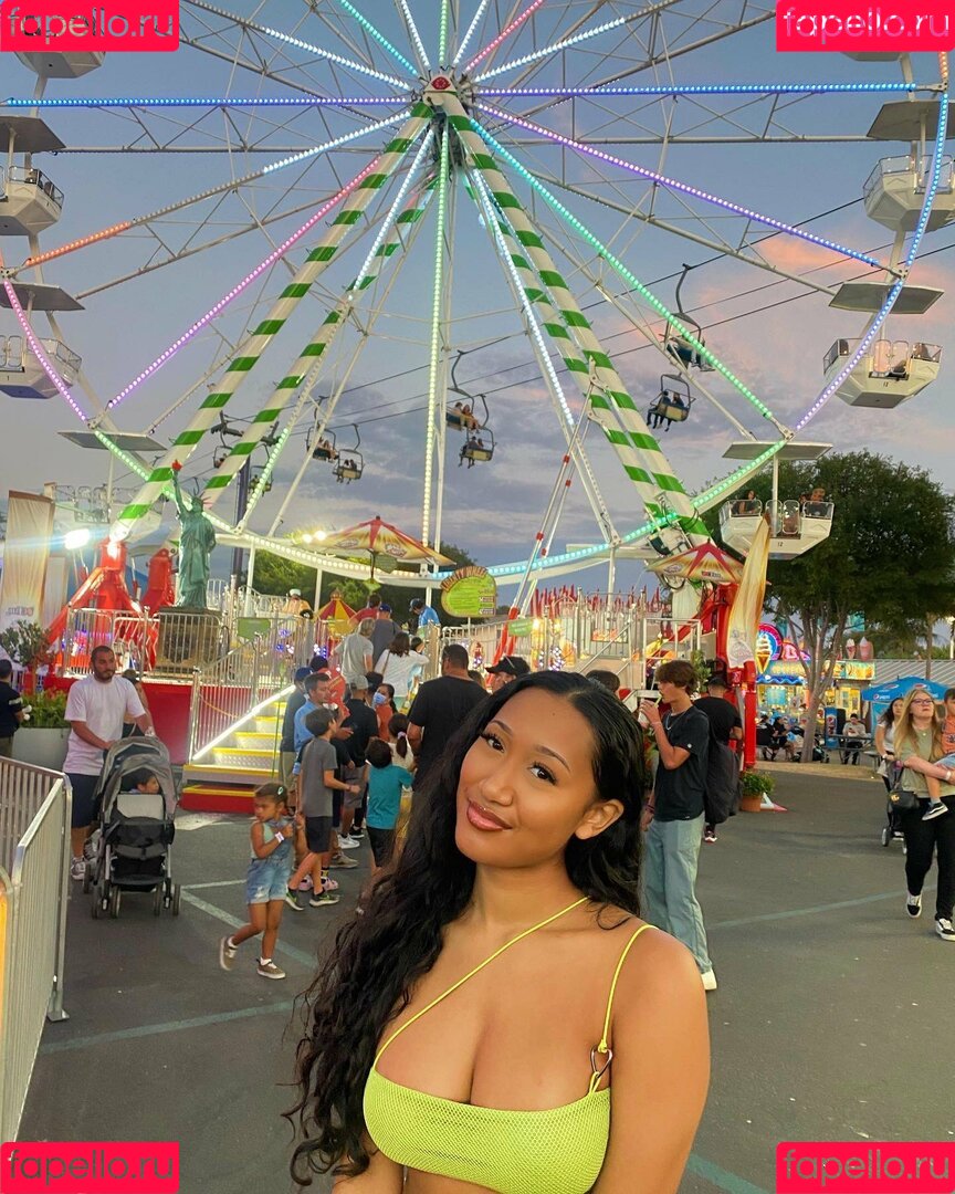 Drew Valentina Onlyfans Photo Gallery 