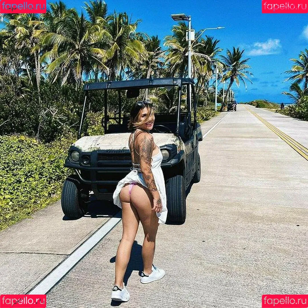 Camila Arbelaez Onlyfans Photo Gallery 