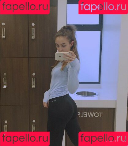 r0sielewis Onlyfans Photo Gallery 