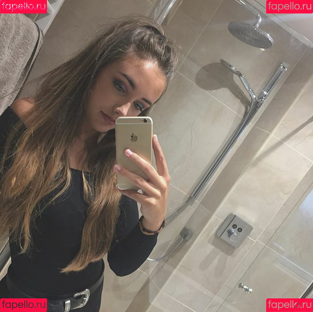 r0sielewis Onlyfans Photo Gallery 