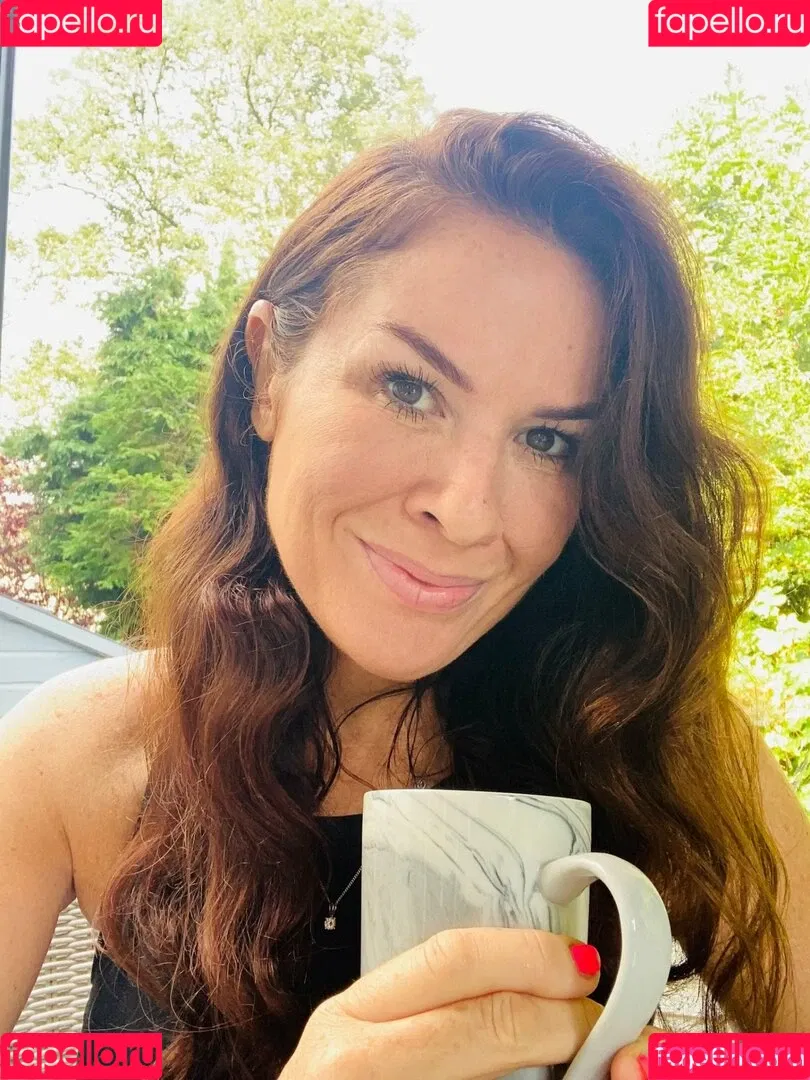 Local TV Presenters Onlyfans Photo Gallery 