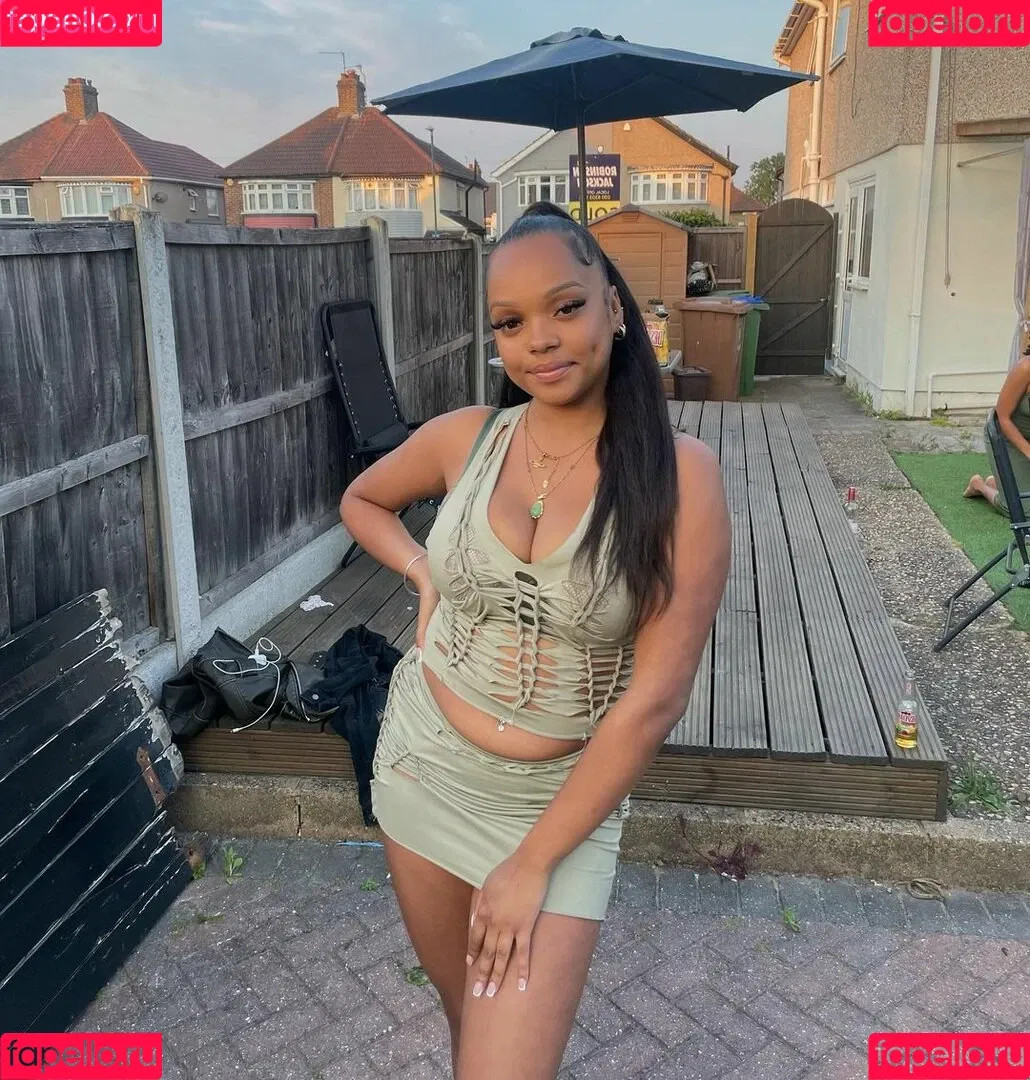 Local TV Presenters Onlyfans Photo Gallery 