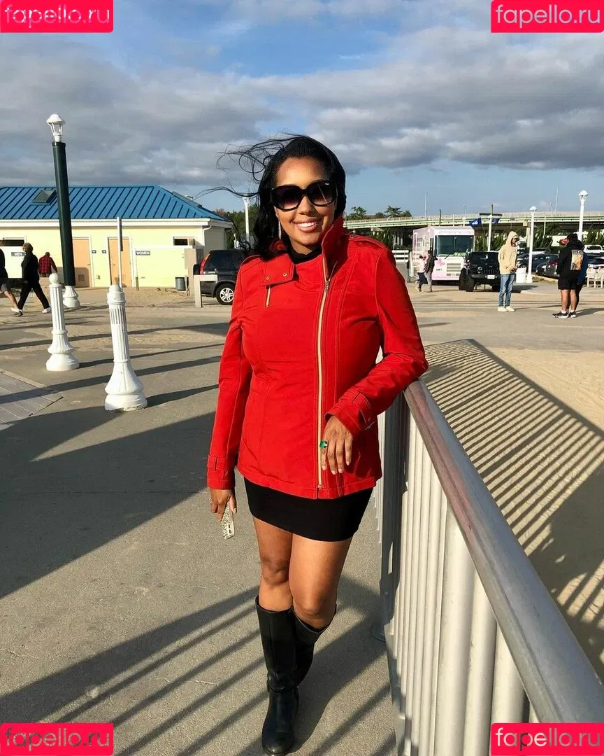 Local TV Presenters Onlyfans Photo Gallery 