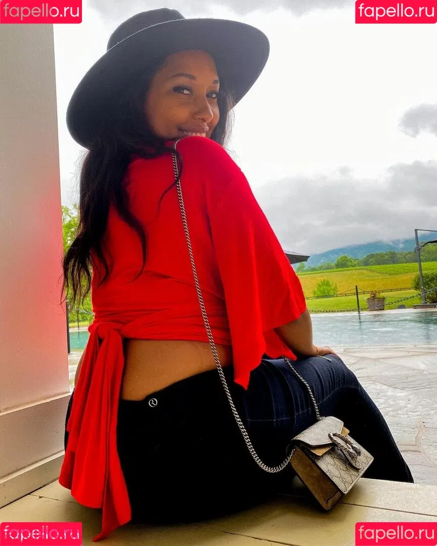 Local TV Presenters Onlyfans Photo Gallery 