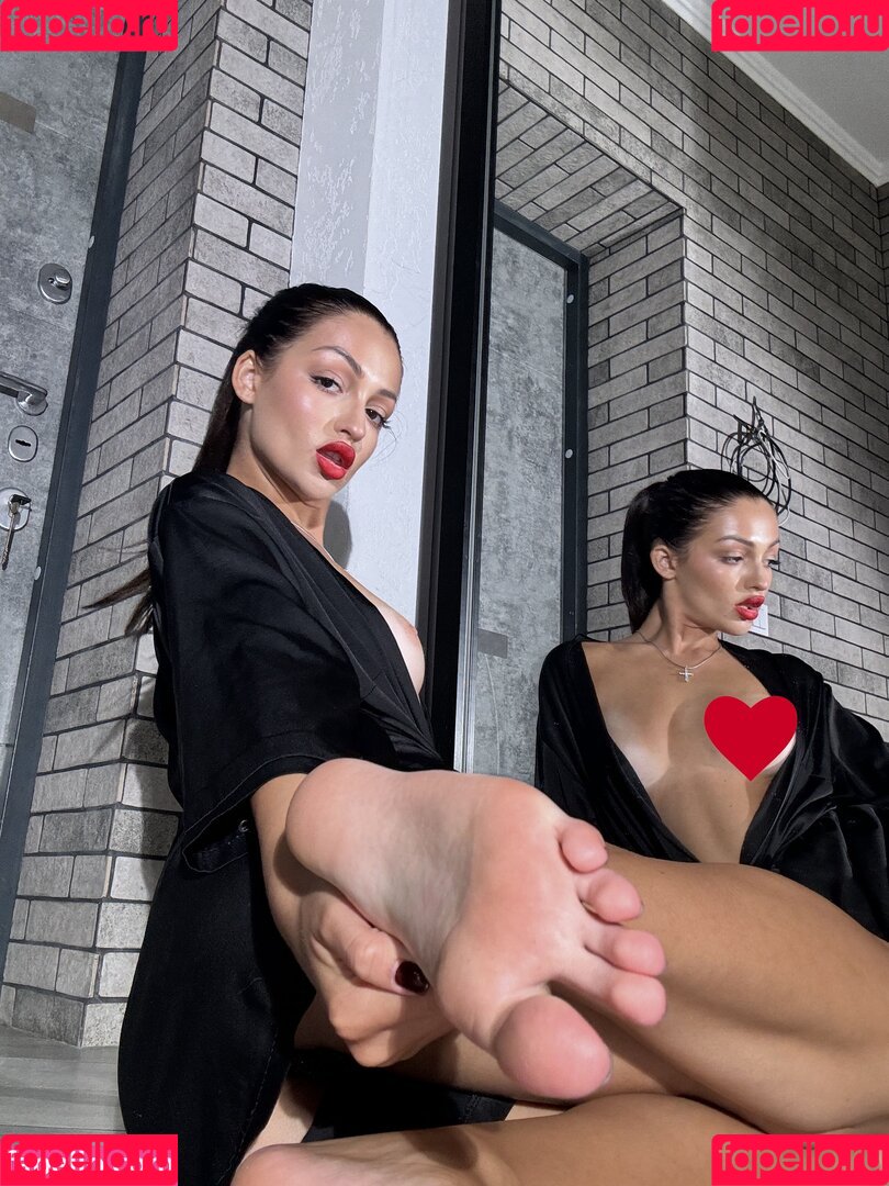 Anastasia Kosteniuk Onlyfans Photo Gallery 