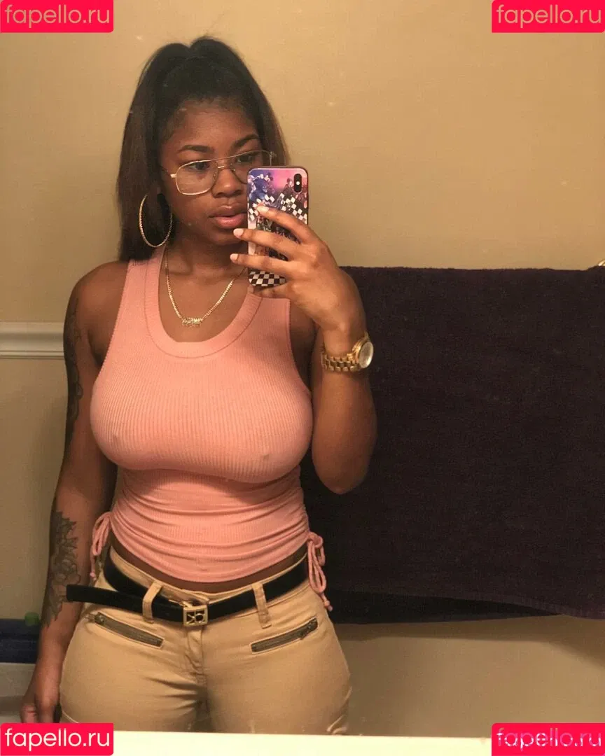 Pretty_yunique Onlyfans Photo Gallery 