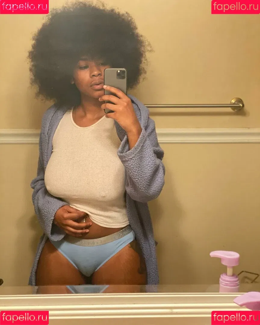 Pretty_yunique Onlyfans Photo Gallery 
