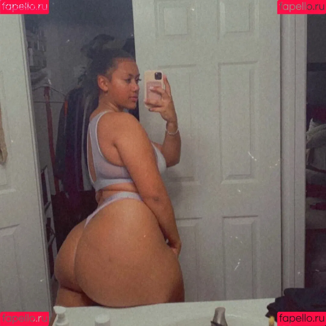 Pretty_yunique Onlyfans Photo Gallery 