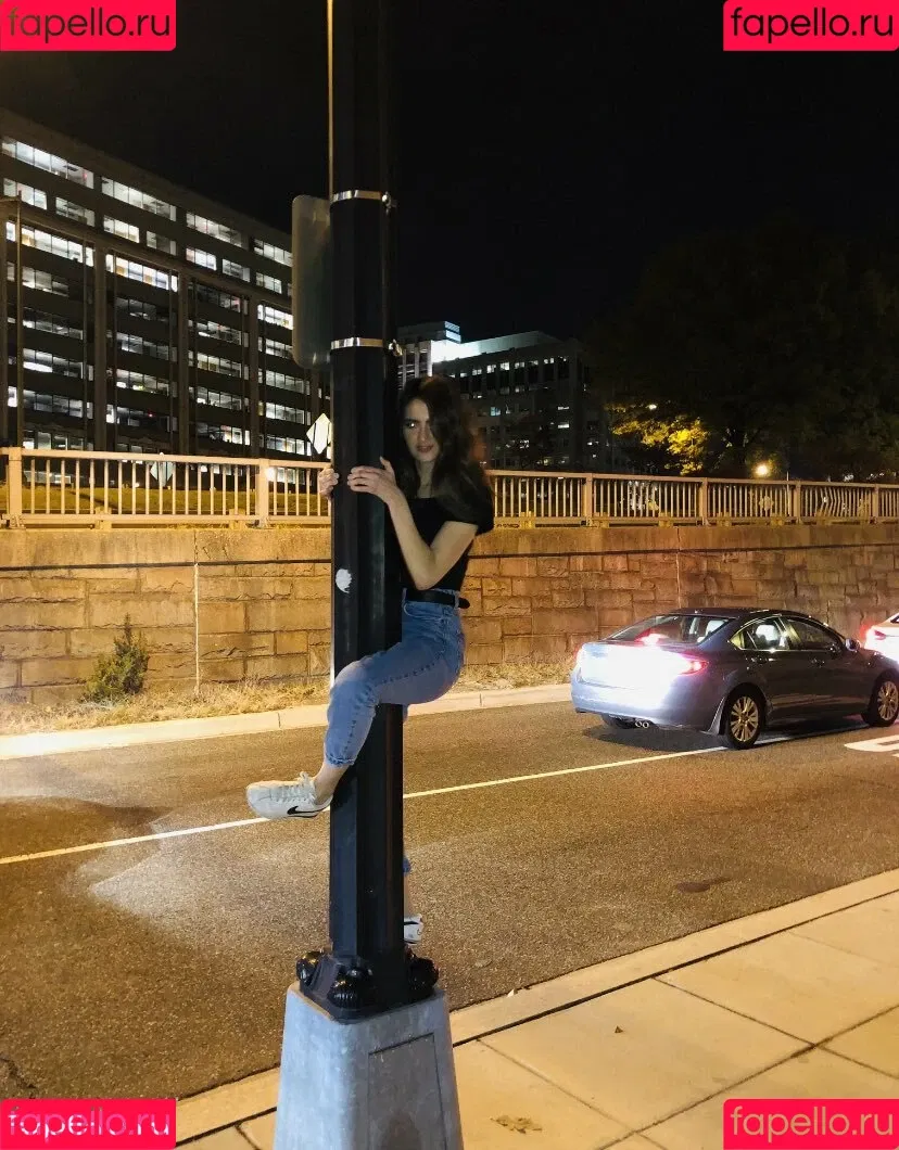 Bailey Moon Onlyfans Photo Gallery 
