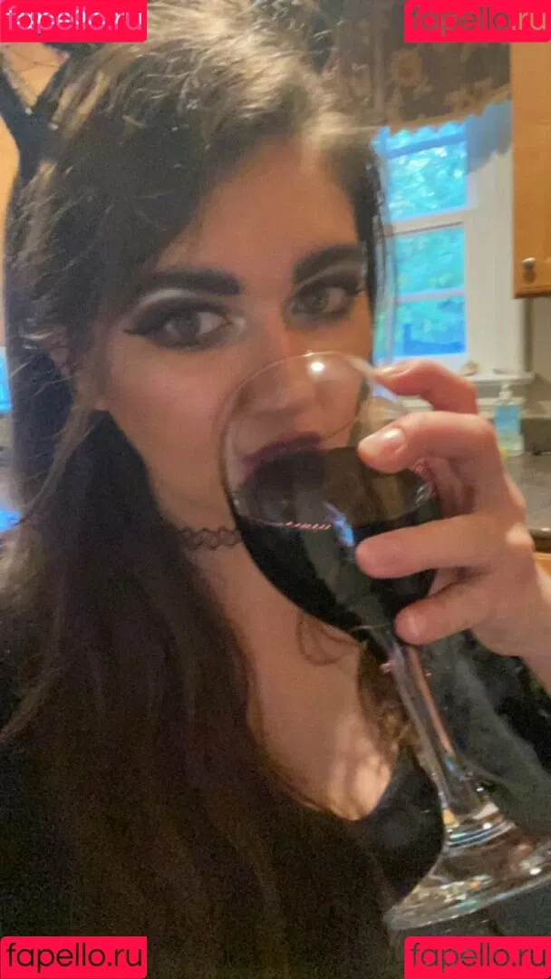 Bailey Moon Onlyfans Photo Gallery 