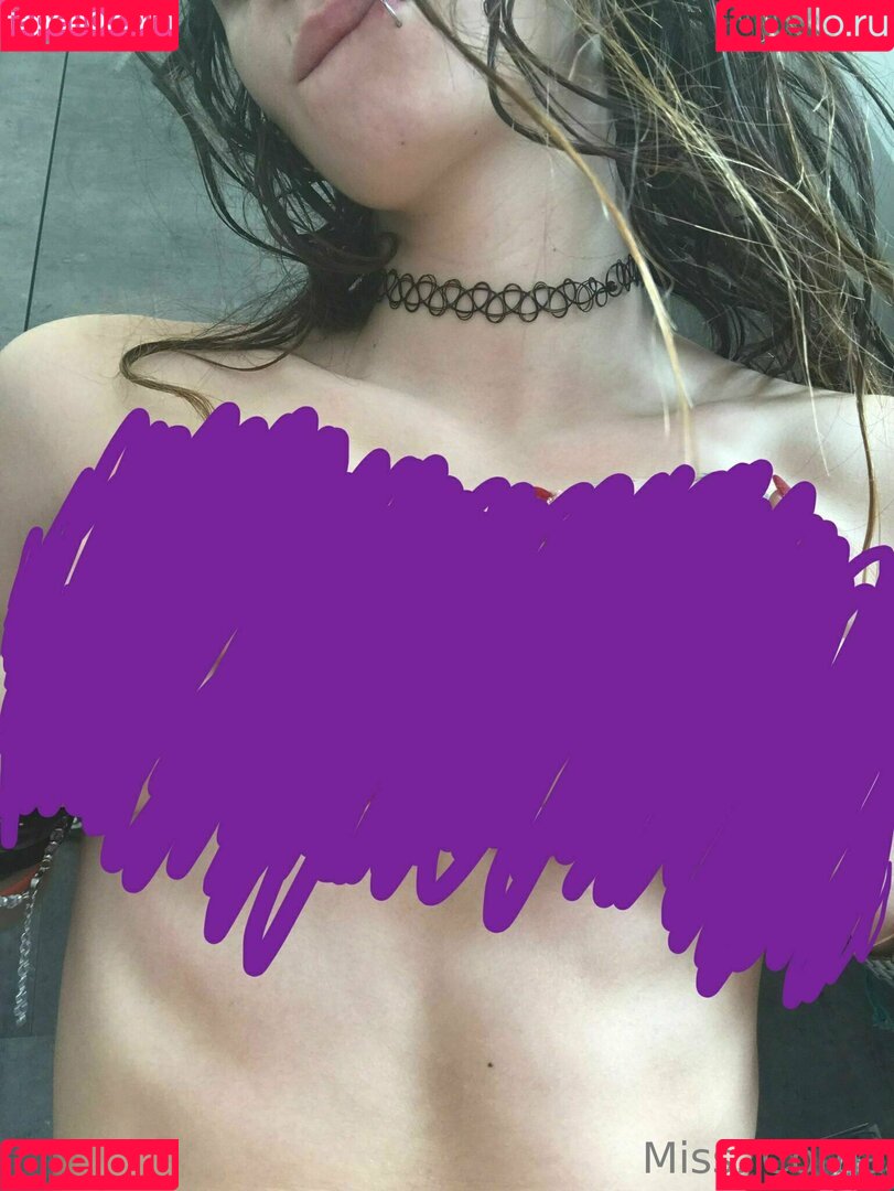 misscorna Onlyfans Photo Gallery 