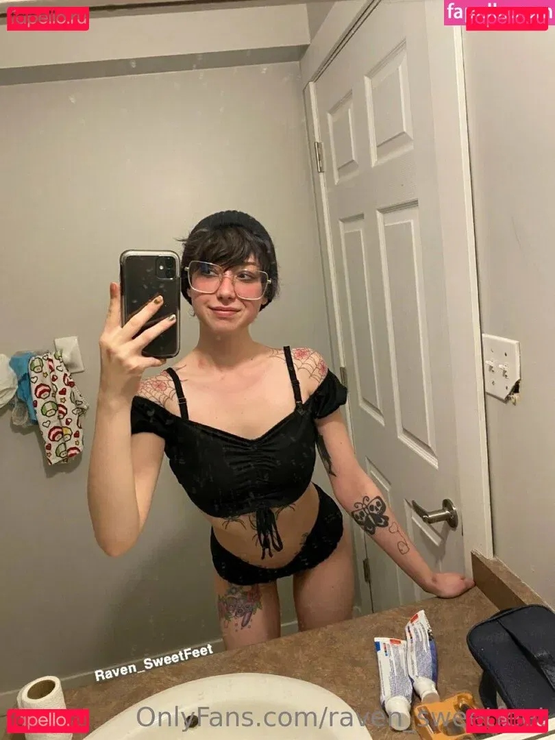 raven_sweetfeet Onlyfans Photo Gallery 