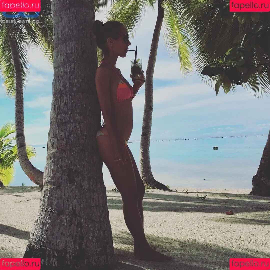 Annemarie Warnkross Onlyfans Photo Gallery 