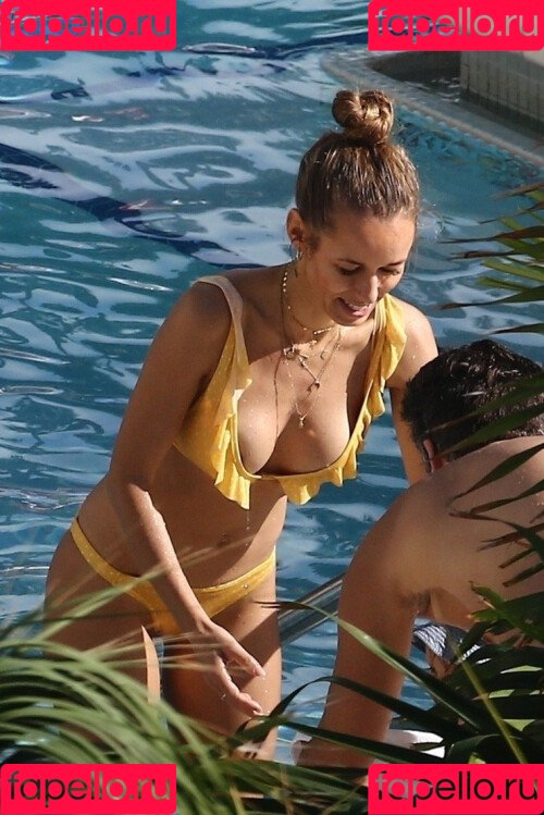 Annemarie Warnkross Onlyfans Photo Gallery 