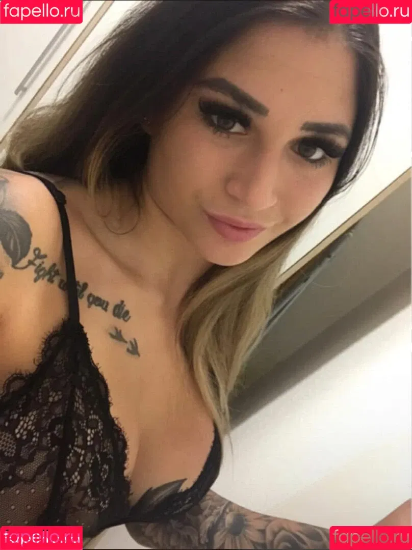 Juicy Jasmin Onlyfans Photo Gallery 