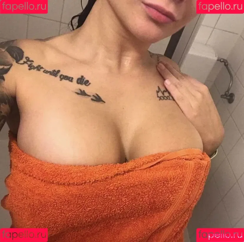 Juicy Jasmin Onlyfans Photo Gallery 
