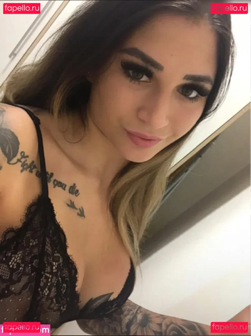 Juicy Jasmin Onlyfans Photo Gallery 