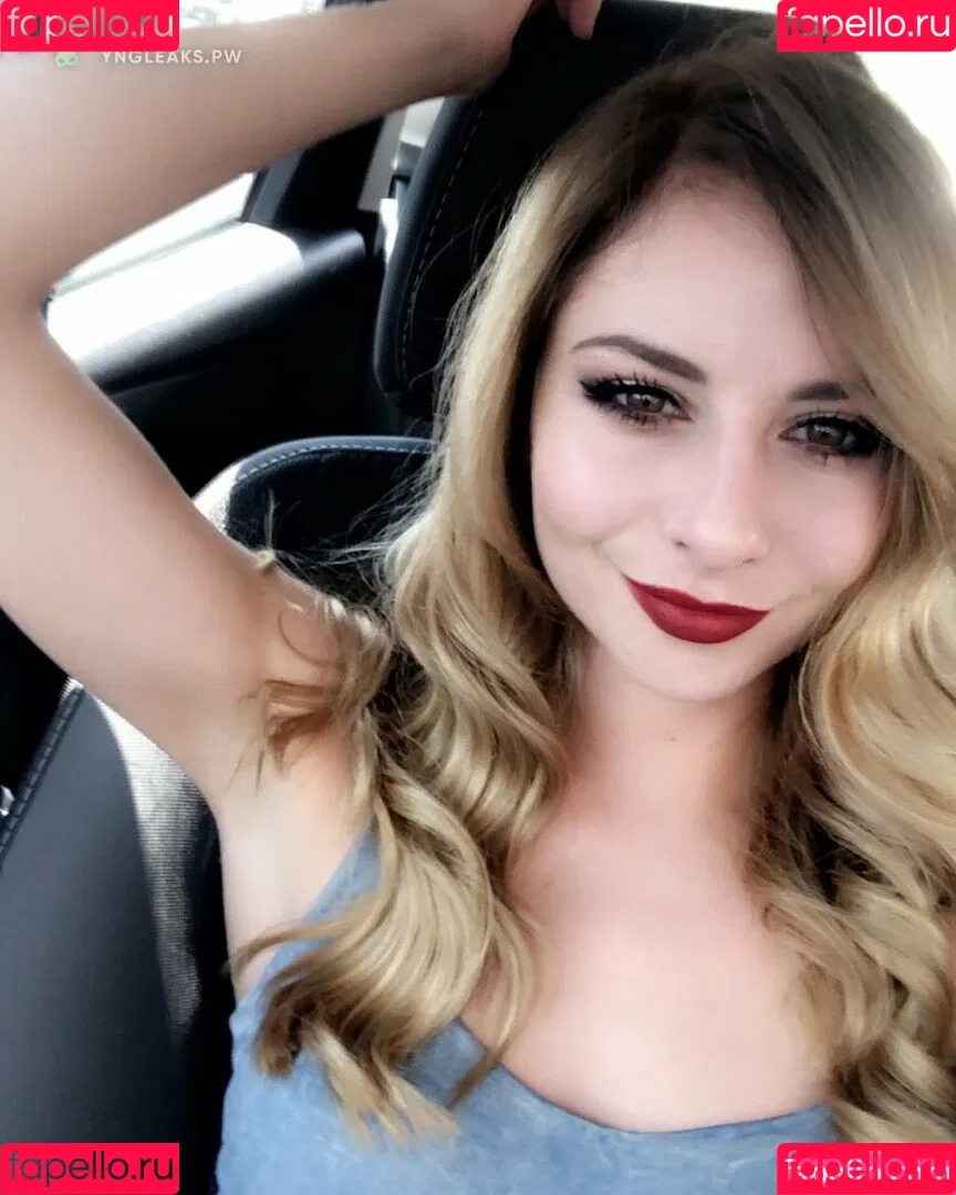 Tarah Kayne Onlyfans Photo Gallery 