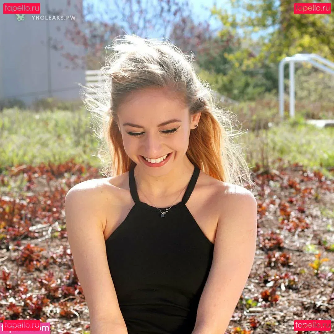 Tarah Kayne Onlyfans Photo Gallery 