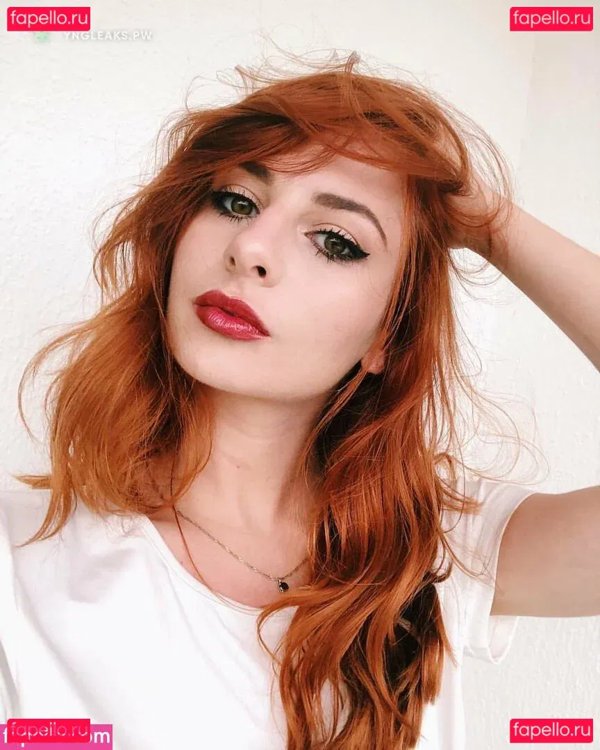 Tarah Kayne Onlyfans Photo Gallery 