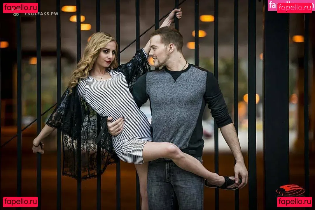 Tarah Kayne Onlyfans Photo Gallery 