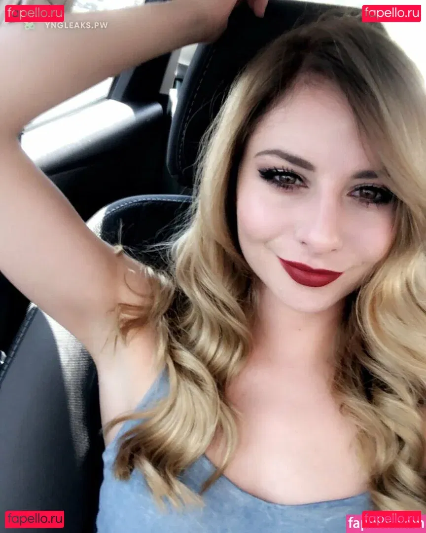 Tarah Kayne Onlyfans Photo Gallery 