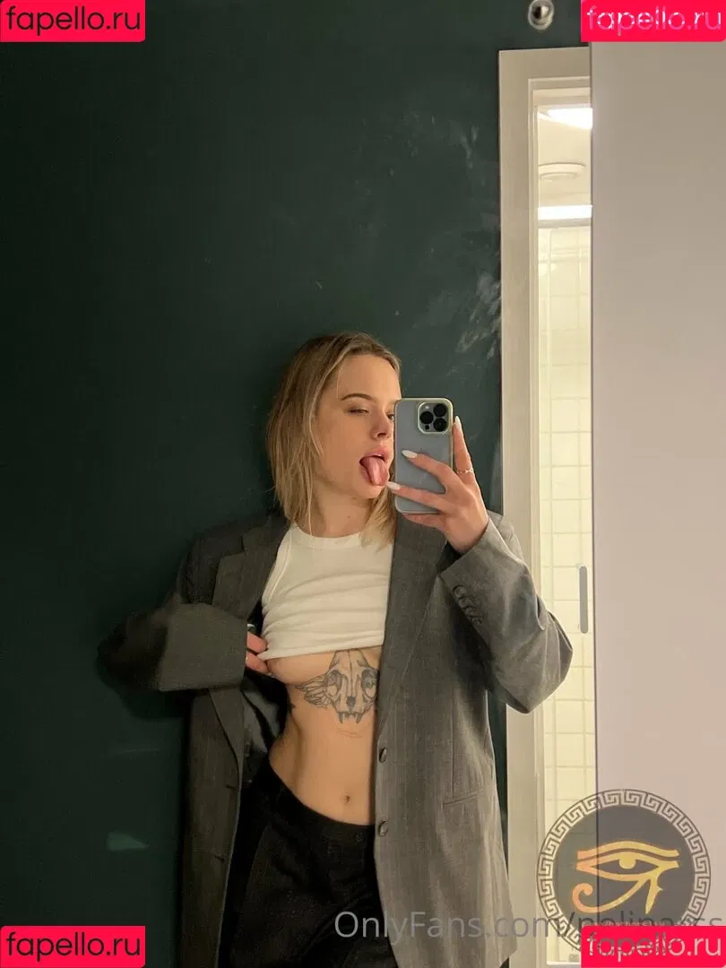 Polinarss Onlyfans Photo Gallery 