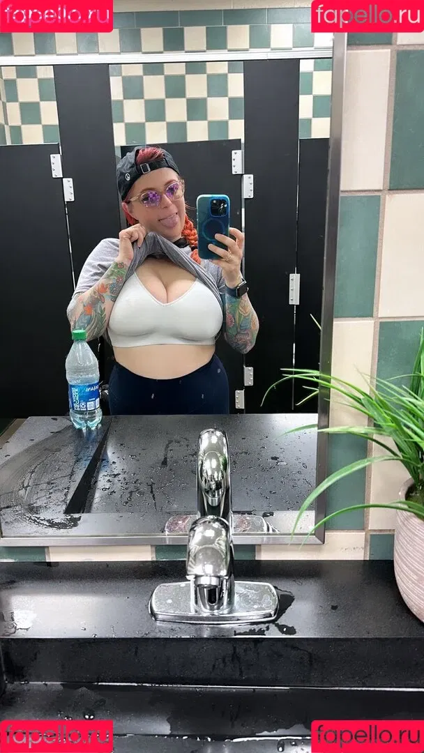 Penny Pax Onlyfans Photo Gallery 