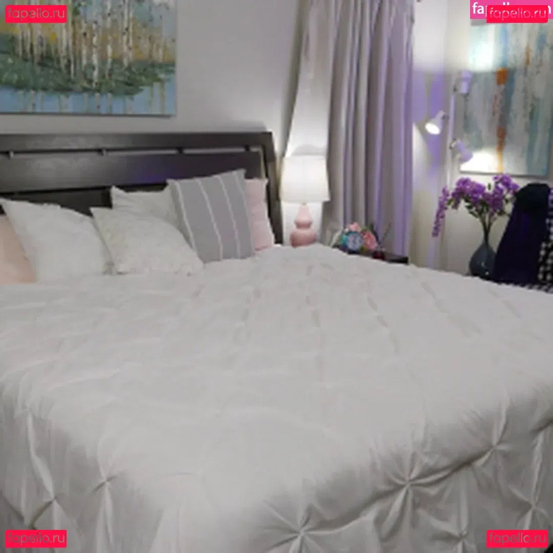 Penny Pax Onlyfans Photo Gallery 