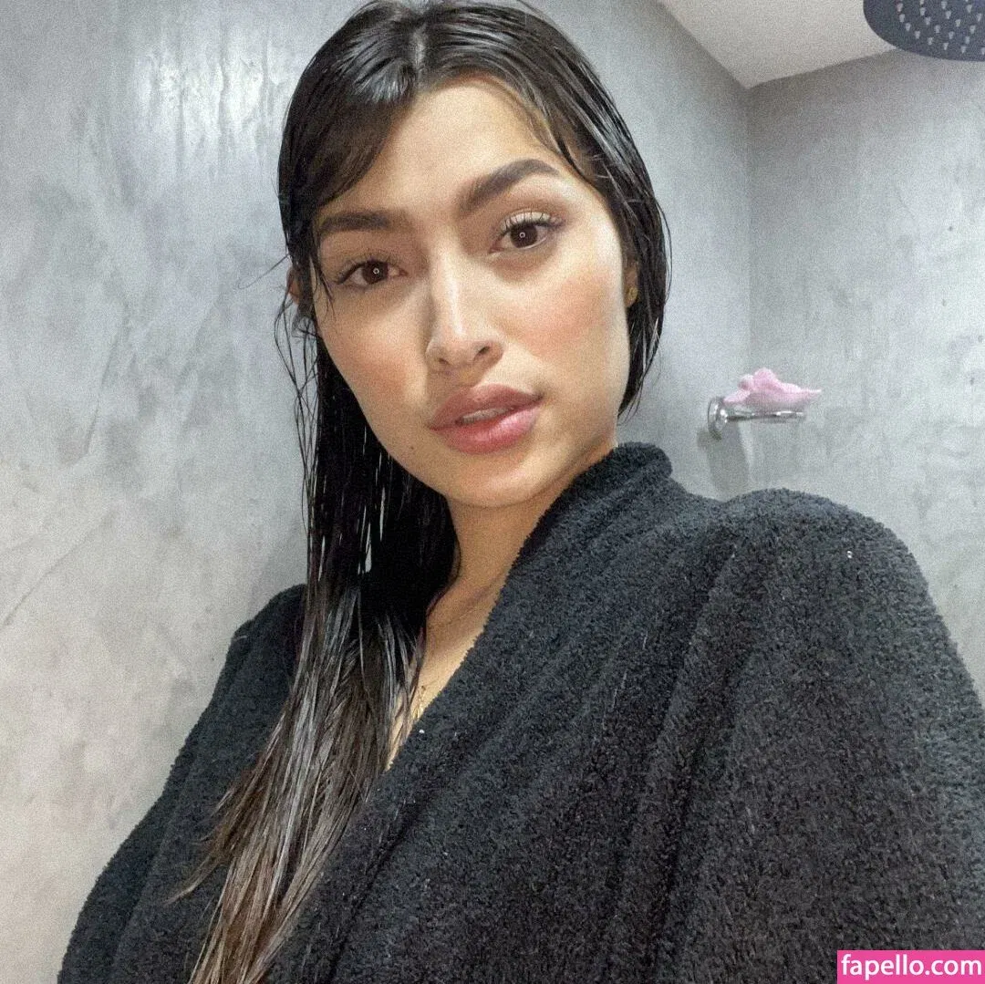 naty_brxz Onlyfans Photo Gallery 