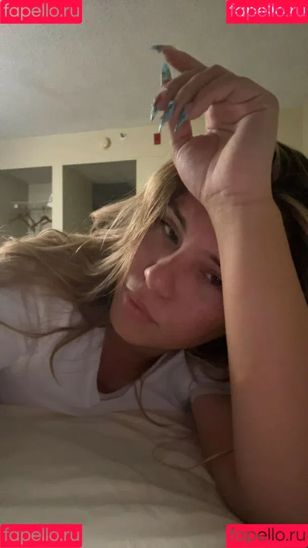 Alexia Steade Onlyfans Photo Gallery 