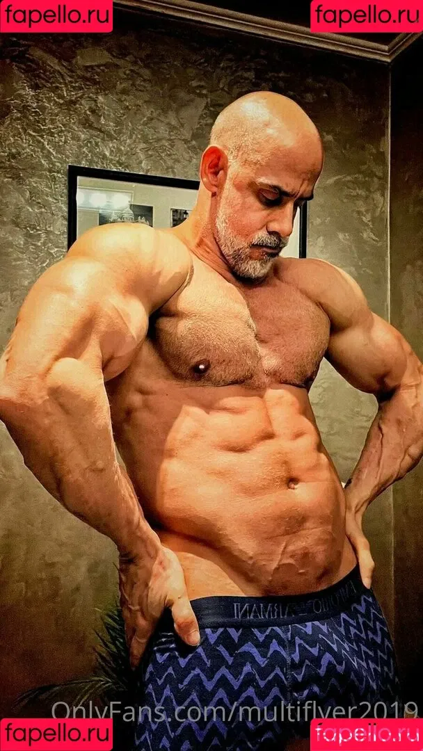 multiflyer2019 Onlyfans Photo Gallery 