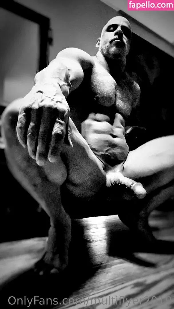 multiflyer2019 Onlyfans Photo Gallery 