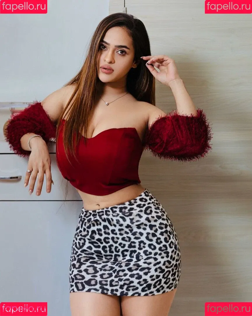 Prajakta Dusane Onlyfans Photo Gallery 