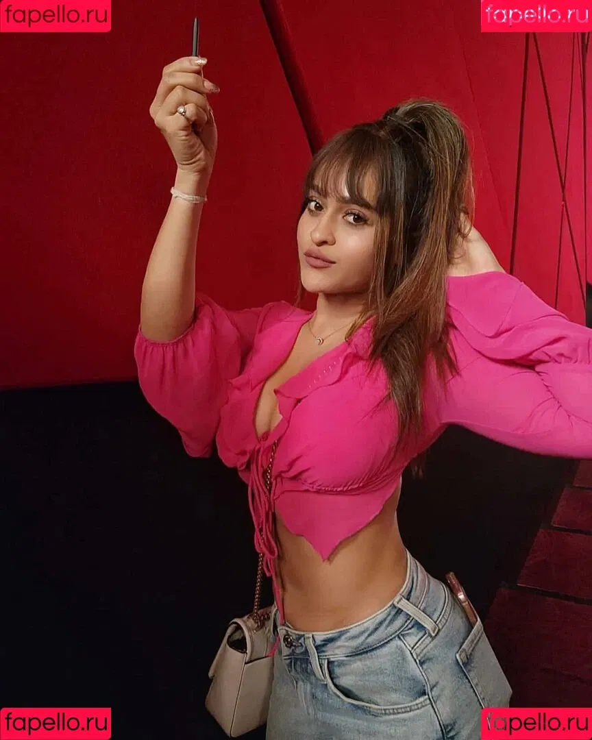 Prajakta Dusane Onlyfans Photo Gallery 