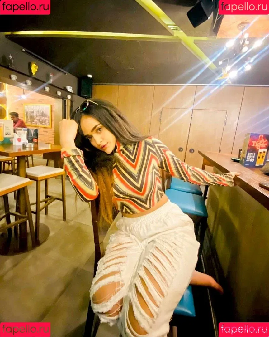 Prajakta Dusane Onlyfans Photo Gallery 