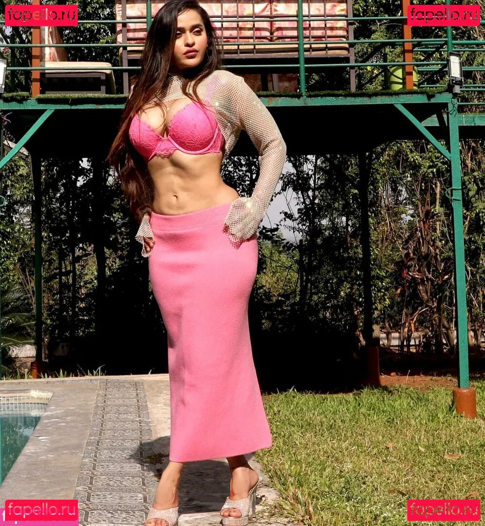 Prajakta Dusane Onlyfans Photo Gallery 