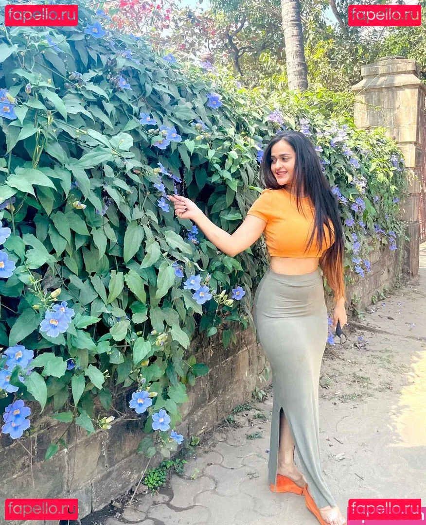 Prajakta Dusane Onlyfans Photo Gallery 